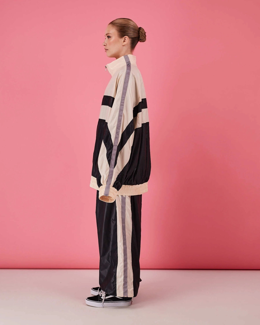 Women Acetate Satin Tracksuit  - Jackets ulasan dan harga